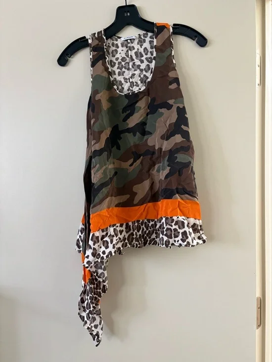 Reversible Camo & Leopard Mixed-Print Tank with Orange Accent; Silk - Picture 2 of 5